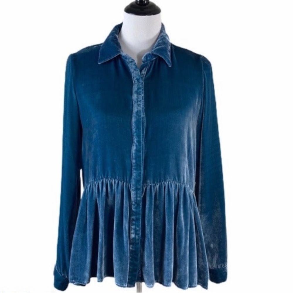 Sundance Velvet top